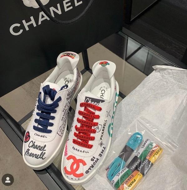 19SS新作超限定 CHANEL シャネルコピー×ファレル（Pharrell ）★激レアスニーカー 9090202